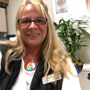 Meet your Posher, Lori